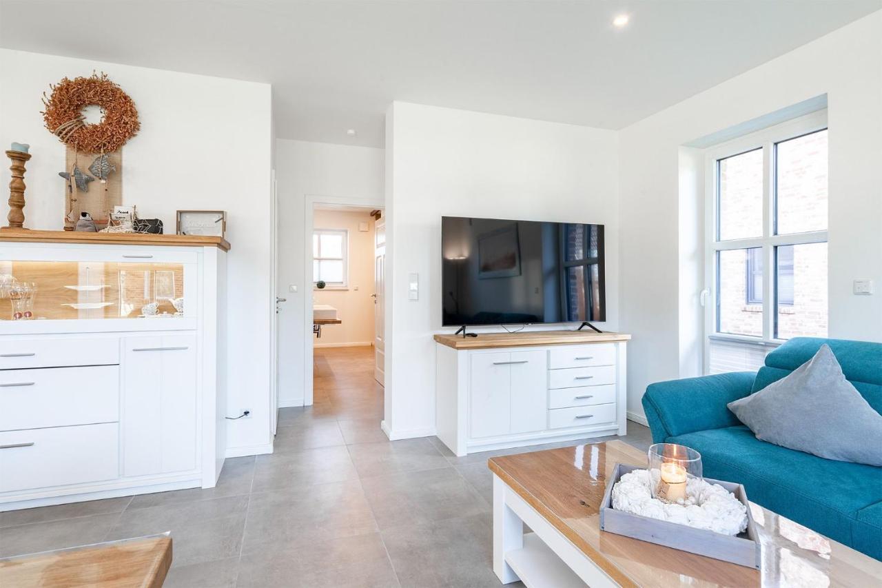Ferienhaus Maira, Mit Garten Und Sauna Greetsiel Esterno foto